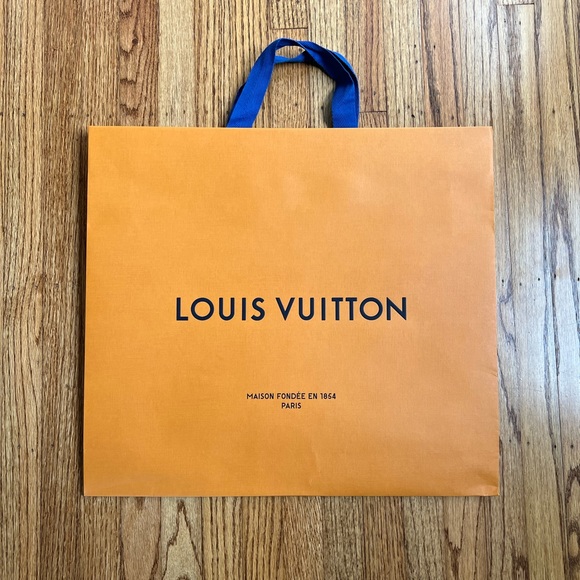 Authentic Louis Vuitton Gift Bag - Picture 2 of 7